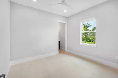 20060 SE Bridgewater Drive, Jupiter, FL 33458 - Photo 15