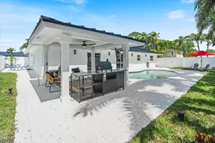 22100 Serenata Cir W, Boca Raton, FL 33433 - Photo 43
