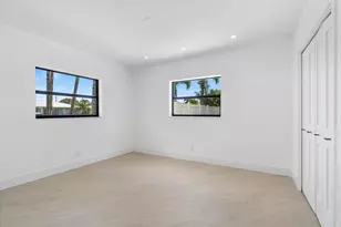 22100 Serenata Cir W, Boca Raton, FL 33433 - Photo 37