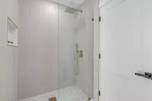 22100 Serenata Cir W, Boca Raton, FL 33433 - Photo 35