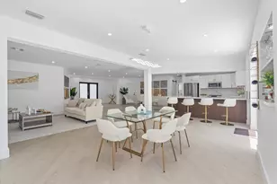 22100 Serenata Cir W, Boca Raton, FL 33433 - Photo 17