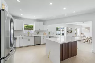 22100 Serenata Cir W, Boca Raton, FL 33433 - Photo 15