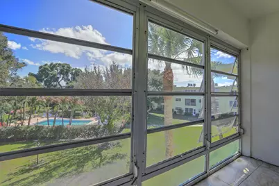 1100 Ponce De Leon Circle #305, Vero Beach, FL 32960 - Photo 29