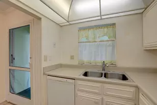 1100 Ponce De Leon Circle, Vero Beach, FL 32960 - Photo 17