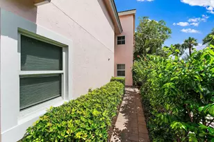 2905 Fairway Dr N, Jupiter, FL 33477 - Photo 63