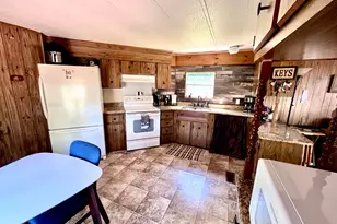 1610 SE 178th St, Summerfield, FL 34491 - Photo 9