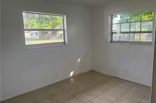 10 NW 19th St, Pompano Beach, FL 33060 - Photo 11