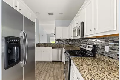 4210 Gator Trace Avenue #Unit F, Fort Pierce, FL 34982 - Photo 9