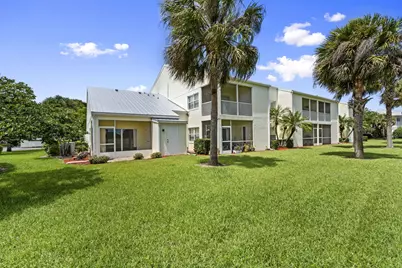 4210 Gator Trace Avenue #Unit F, Fort Pierce, FL 34982 - Photo 19