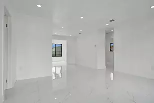 2301 Alcazar Dr, Miramar, FL 33023 - Photo 23