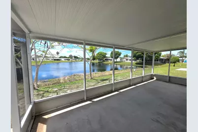 8027 9th Hole Drive, Port Saint Lucie, FL 34952 - Photo 11