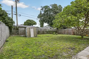 121 NW 52nd St, Oakland Park, FL 33309 - Photo 37