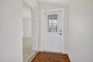 121 NW 52nd St, Oakland Park, FL 33309 - Photo 27