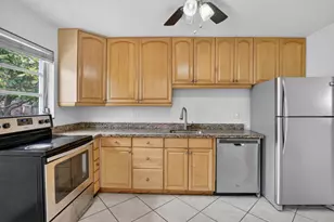 121 NW 52nd St, Oakland Park, FL 33309 - Photo 11