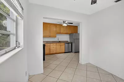 121 NW 52nd Street, Oakland Park, FL 33309 - Photo 15