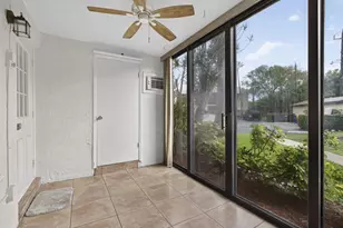 315 Pine Ridge Cir, Greenacres, FL 33463 - Photo 7