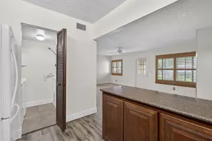 315 Pine Ridge Cir, Greenacres, FL 33463 - Photo 21