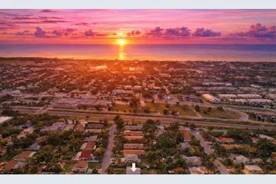 250 NE 13th Street, Delray Beach, FL 33444 - Photo 1