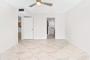 2561 Village Blvd, West Palm Beach, FL 33409 - Photo 19