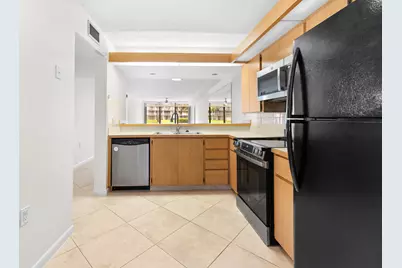 2561 Village Boulevard #103, West Palm Beach, FL 33409 - Photo 11