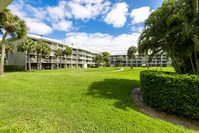 2561 Village Boulevard #103, West Palm Beach, FL 33409 - Photo 37