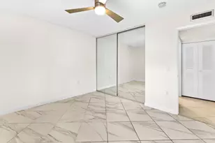 2561 Village Blvd, West Palm Beach, FL 33409 - Photo 23