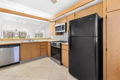 2561 Village Boulevard #103, West Palm Beach, FL 33409 - Photo 9