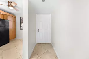 2561 Village Blvd, West Palm Beach, FL 33409 - Photo 27