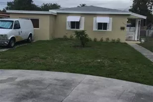 1829 NE 175th St, North Miami Beach, FL 33162 - Photo 3