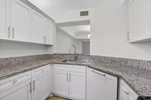 23277 Barwood Ln N, Boca Raton, FL 33428 - Photo 15