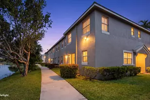 2269 Shoma Dr, Royal Palm Beach, FL 33414 - Photo 39