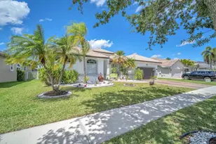 16423 Segovia Cir S, Fort Lauderdale, FL 33331 - Photo 5