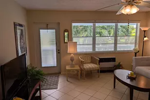 436 Markham T, Deerfield Beach, FL 33442 - Photo 3