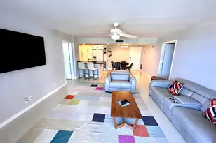 1 Las Olas Circle, Fort Lauderdale, FL 33316 - Photo 3