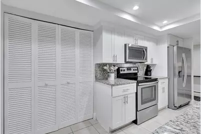 12641 Westhampton Circle #C311, Wellington, FL 33414 - Photo 17
