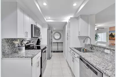 12641 Westhampton Circle #C311, Wellington, FL 33414 - Photo 13