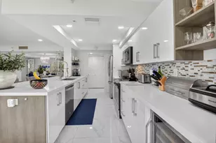 20080 Boca W Dr, Boca Raton, FL 33434 - Photo 17