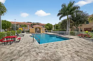 513 Talia Cir, Palm Springs, FL 33461 - Photo 33