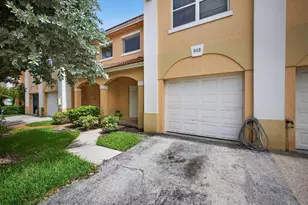 513 Talia Cir, Palm Springs, FL 33461 - Photo 3