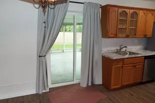 540 NE 61 Ct NE, Oakland Park, FL 33334 - Photo 5