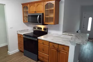 540 NE 61 Ct NE, Oakland Park, FL 33334 - Photo 3