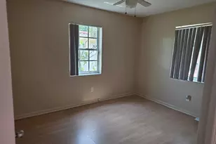 905 S F St, Lake Worth Beach, FL 33460 - Photo 9