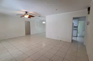 7002 NW 71st Ave, Tamarac, FL 33321 - Photo 3