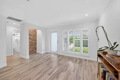 850 W Camino Real, Boca Raton, FL 33486 - Photo 7