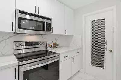 23451 SW 55th Avenue #B, Boca Raton, FL 33433 - Photo 9