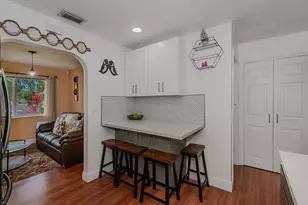 3685 NW 43rd Pl, Lauderdale Lakes, FL 33309 - Photo 13