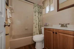 3685 NW 43rd Pl, Lauderdale Lakes, FL 33309 - Photo 23