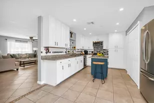 3860 NW 122nd Terrace, Sunrise, FL 33323 - Photo 5