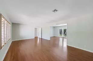 246 Merrain Rd, Palm Beach, FL 33480 - Photo 3