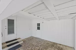 246 Merrain Rd, Palm Beach, FL 33480 - Photo 19